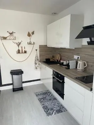 Maisonnette Bord De * Люк-сюр-Мер